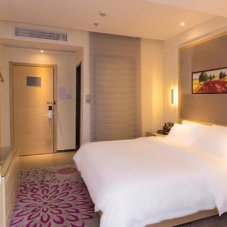 Lavande Hotel Luzhou Jiale Century City Bagian luar foto