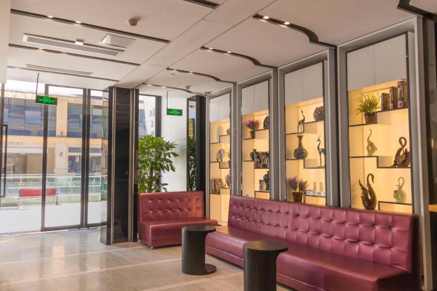 Lavande Hotel Luzhou Jiale Century City Bagian luar foto